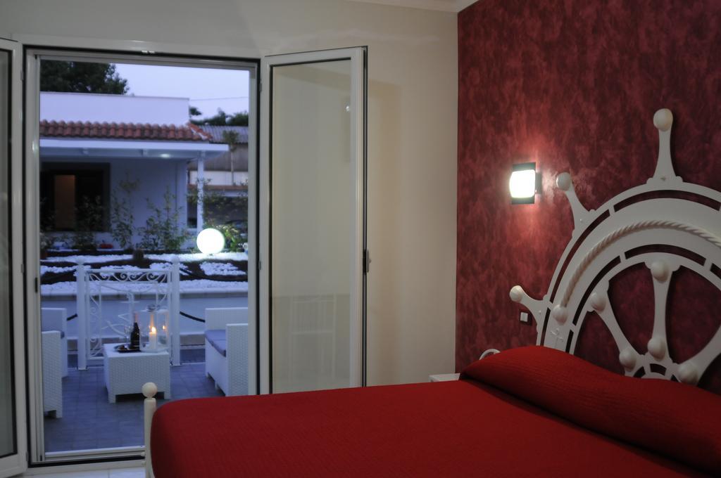 Badinomare Bed & Breakfast Terracina Bagian luar foto